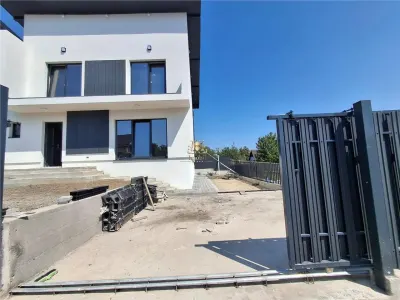 Vila moderna tip duplex  Bucium Visani la asfalt.Mutare rapida!  tva inclus. - foto 3