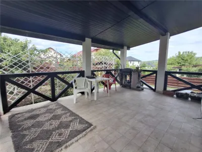 Casa cu 5 camere linga Hanul Trei Sarmale cu 645mp teren.  Persoana fizica! - foto 13