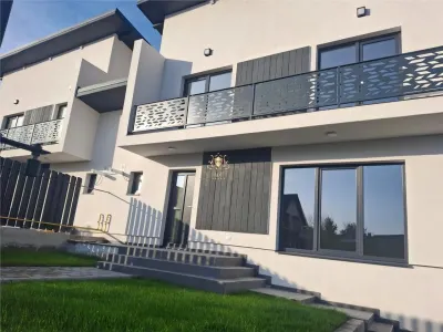 Vila moderna tip duplex separata cu o magazie finisaje LUX  Bucium Visani la asfalt.Mutare rapida!  tva inclus. - foto 7