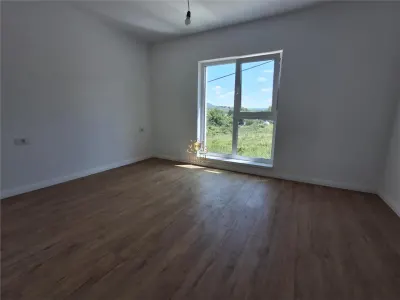Casa 4 camere si 3 balcoane teren Visani ! - foto 3