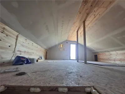 Casa parter si mansarda la asfalt! -Finalizare rapida. - foto 9