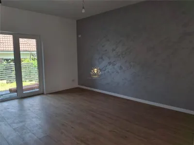 Casa la pret de apartament 3 camere 2 bai Bucium Visani. - foto 8