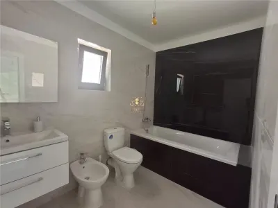Casa 4 camere Barnova la asfalt finalizata! Tva inclus! Mutare imediata! - foto 1