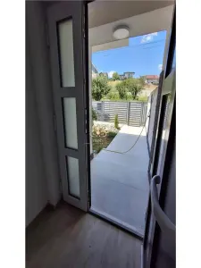 Vila moderna tip duplex demisol+parter+etaj Hlincea aproape de Mrea Cetatuia .Mutare Imediata!  tva inclus. - foto 3