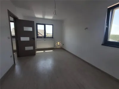 Casa 4 camere LUX  Visan la asfalt ! Mutare rapida! - foto 7