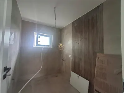 Casa parter la pret de apartament  Bucium -Visani! Mutare imediata! - foto 5