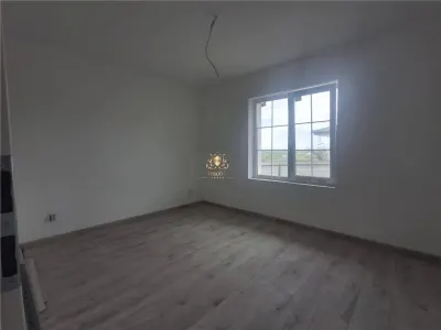 Casa parter la pret de apartament  Bucium -Visani! Mutare imediata! - foto 9