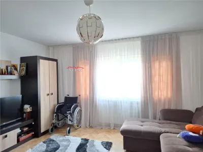 Apartament 3 camere, et 3, CT, balcon mare, doua bai - foto 5
