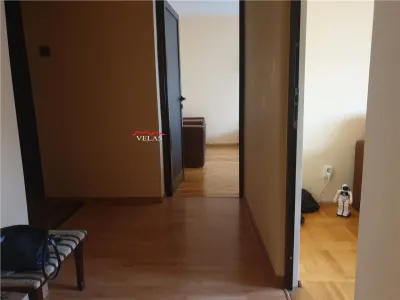 Apartament 3 camere, et 9, mobilat si utilat, 85 mp, ultacentral - foto 9