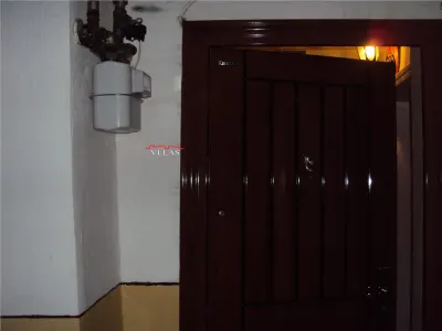 Apartament 3 camere, et 2, CT, zona Scoala nr 10 - foto 12