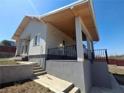 Casa parter cu beci finalizata -500mp teren Valea Adanca. - foto 7
