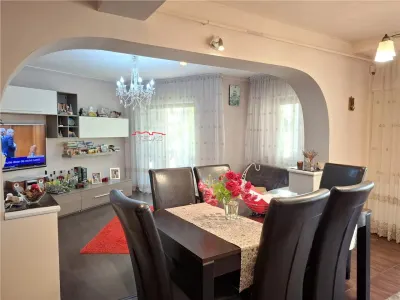 Apartament 3 camere, et 3, CT, mobilat, central - foto 1