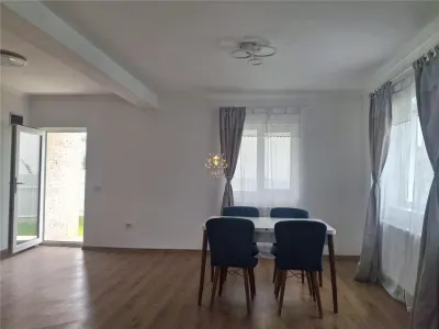 Casa eleganta 4 camere mobilata si utilata Hlincea la asfalt! - foto 11