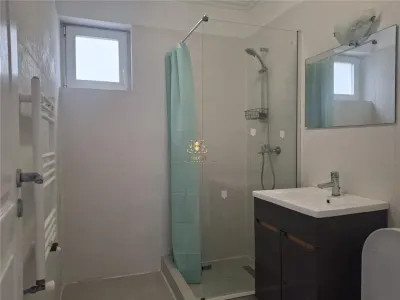Casa eleganta 4 camere mobilata si utilata Hlincea la asfalt! - foto 3