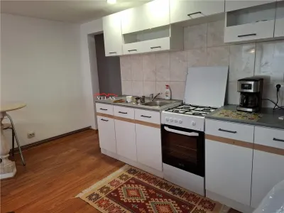 Casa Petresti, parter, s.c. 126 mp, cu teren 1250 mp - foto 3