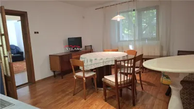 Casa Petresti, parter, s.c. 126 mp, cu teren 1250 mp - foto 5