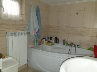 Casa Focsani+atelier mecanic si spatiu comercial stradal - foto 9