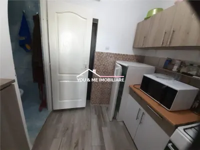 Saturn garsoniere inchiriere regim hotelier - foto 3