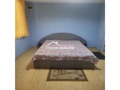 Mangalia vila P+1 cu spatio comercial de vanzare - Mangalia