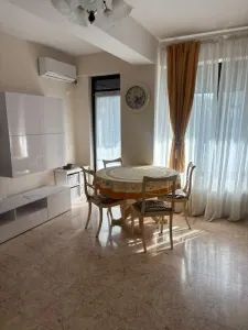 Apartament 2 camere de închiriat â€“ Copou | Exclusive Residence | Mobilat și utilat complet - foto 2