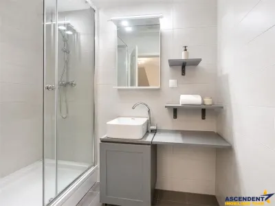 Gata de mutat sau de investit - Apartament in Avantgarden, cu terasa si parcare - foto 7