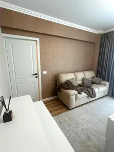Apartament 1 Cameră LUX, Parcare Inclusă, Ciurchi â€“ Tătărași â€“ Tudor Vladimirescu - foto 3