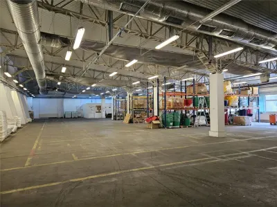 Spatiu Industrial - 2400 mp - Productie - Depozitare - Distributie - Orastie - foto 5