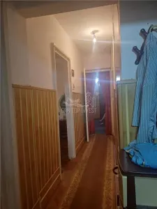 Apartament etajul 1 cu 4 camere si 2 bai in Vasile Aaron - foto 5