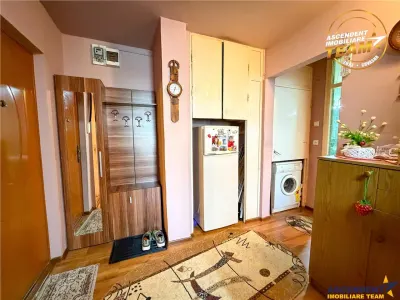 Apartament 2 camere, decomandat, etaj 2,  Lenin, Sfantu Gheorghe - foto 4