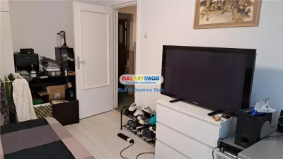 Vanzare apartament 3 camere decomandat METROU VALEA  IALOMITEI - foto 6