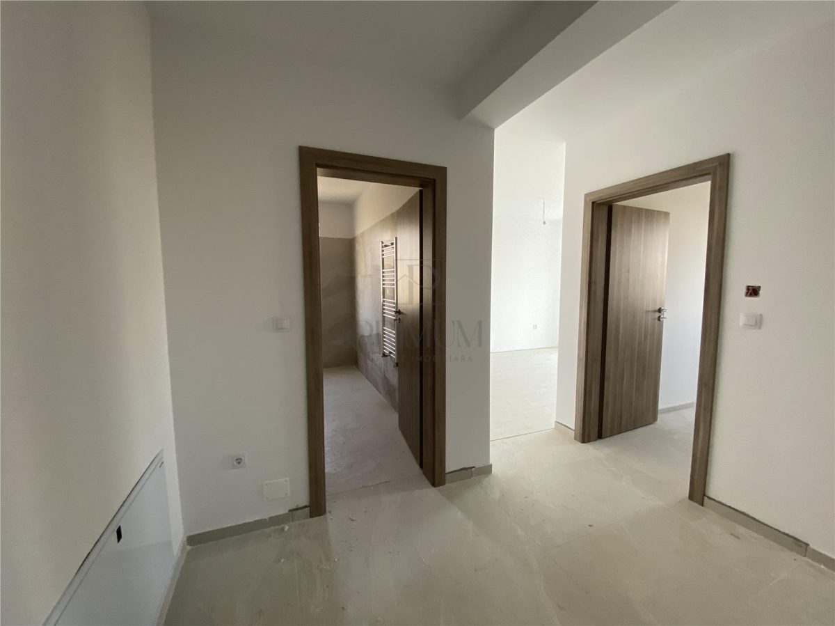 Apartament 1 cameră | 38 mp | Parcare inclusă | Centrală proprie | Giroc - Giroc