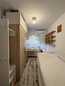 3 camere etaj 1 linga Iulius Mall - foto 6