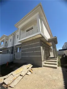 MOSNITA-DUPLEX EXCELENT -TEREN GENEROS -TOATE UTILITATILE - Mosnita Noua