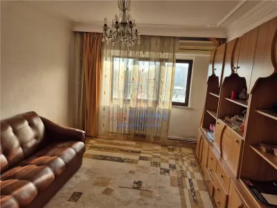 Pacurari - Apartament cu 3 camere 78 mp decomandat 2 bai - foto 1
