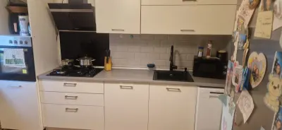 Decomandat cu 2 bai si 2 balcoane, mobilat si utilat - foto 6