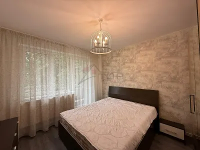 Apartament 3 camere semidecomandat, Podu Ros - Etaj 2 - foto 9