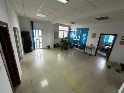 Spaţiu comercial modern - 203 mp - disponibil imediat, zona Vitesco - Iasi