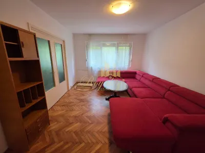 Apartament 2 camere, parter, 45 mp - Zona Sagului - foto 2