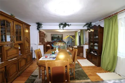 Vila de vanzare, Baicoi - foto 2