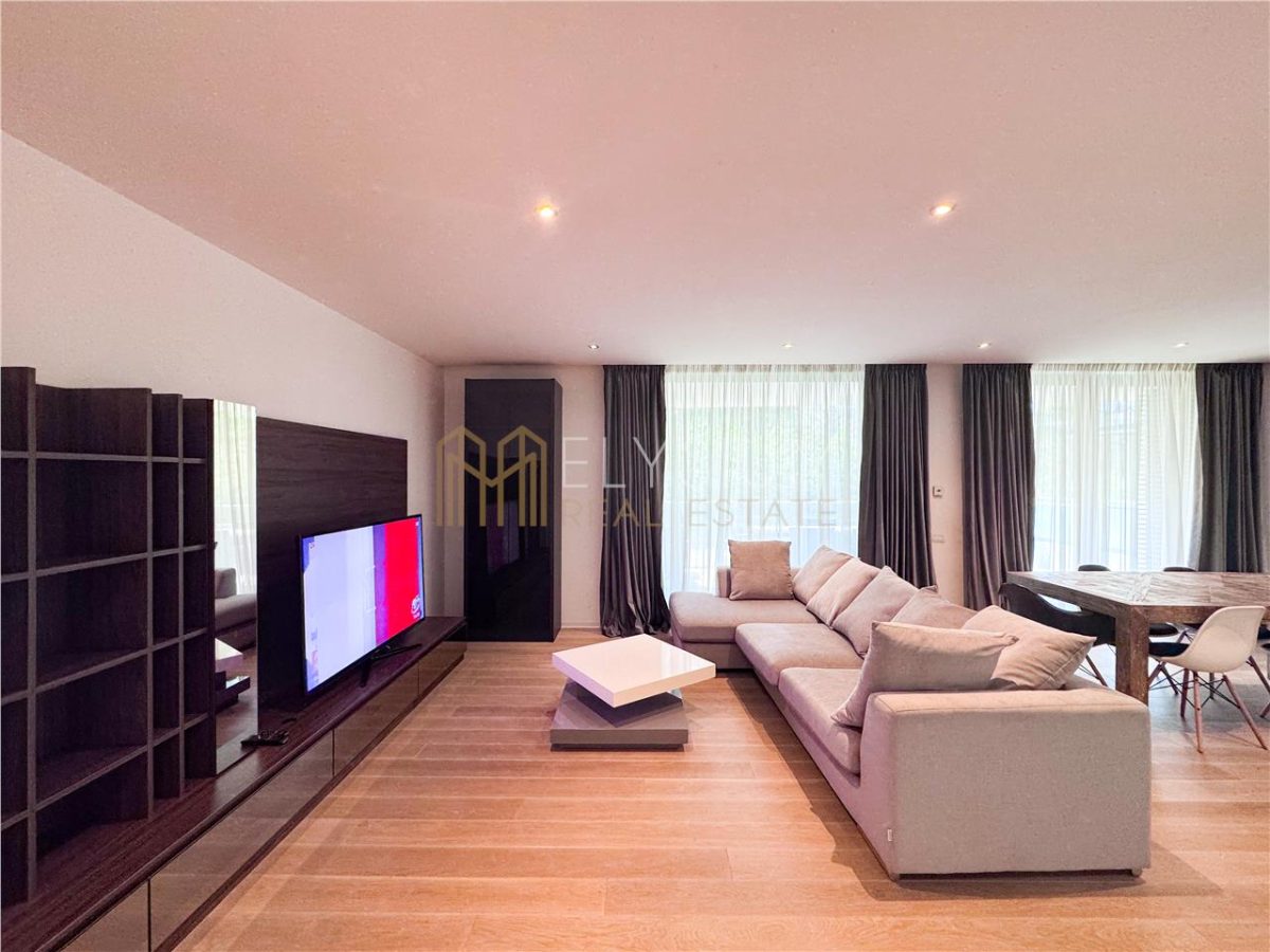 Apartament tip Duplex cu 4 camere de inchiriat One Charles de Gaulle - Bucuresti