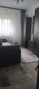 Apartament 2 camere etaj intermediar zona Grivitei - foto 2