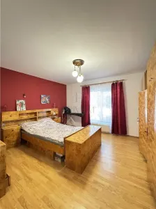 DUMBRAVITA - CASA INDIVIUDALA CU GARAJ - TEREN 800MP - ZONA EXCELENTA - foto 5