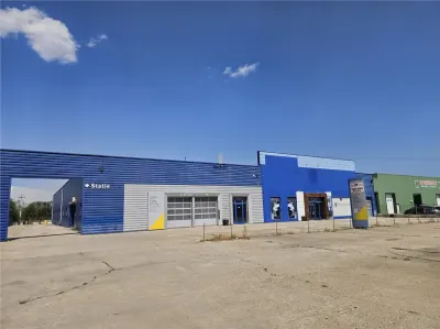 Showroom Auto Complet Echipat  - 1850 mp - Soseaua Alba Iulia - foto 2