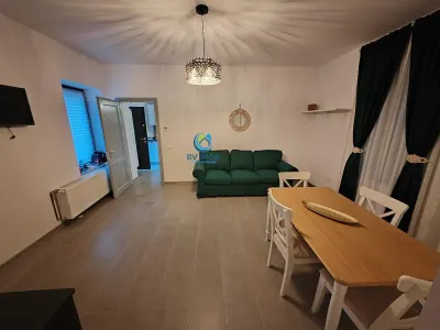 Inchiriem Apartament 2 Camere, Modern, 62 Mp, Semidecomandat, Centrul Istoric - foto 7