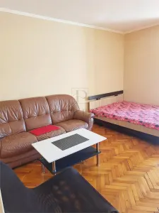 CIRCUMVALATIUNII - 1 CAM - MOBILAT/UTILAT - CLIMA - ETAJ 3 - APROAPE DE CENTRU - Timisoara