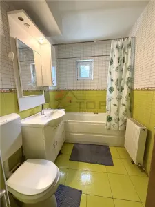 Apartament 3 camere decomandat, 2 bai, etajul 2- Nicolina - foto 4
