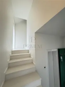 BUZIASULUI - CASA INDIVIDIUALA PREMIUM - 4 CAMERE LUX  3 BAI - PISCINA - GARAJ - TEREN 712mp - foto 15