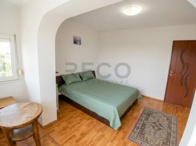 RECO Apartament decomandat cu 3 camere Piata 22 Decembrie - foto 8
