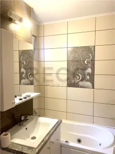 RECO  Apartament 3 camere tip B de inchiriat in Rogerius 66 mp, etaj 6, lift si balcon inchis - foto 8