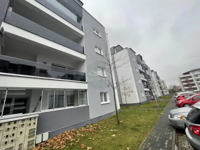 Apartament modern cu 3 camere terasa si 2 parcari in Kogalniceanu - foto 13